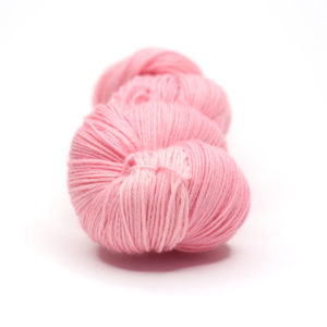 477-1 pasztell meggypiros